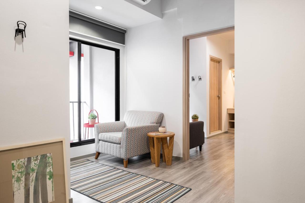 China Cozy Asoke Hotel Банкок Екстериор снимка